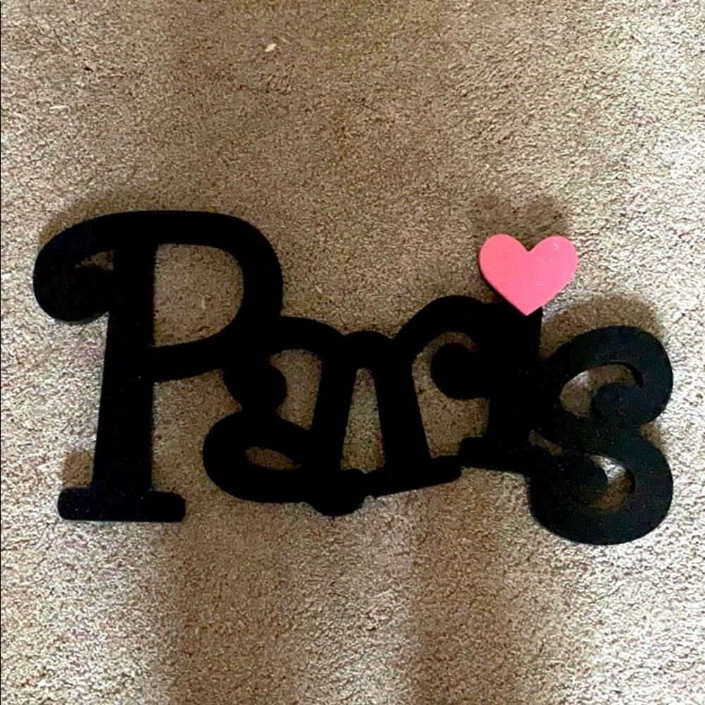 Cute Paris wall decor✈️
